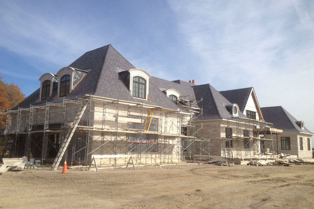CUSTOM HOMES